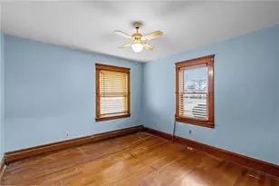 128 Warwick Rd, Pawtucket, RI 02861 - Photo 18