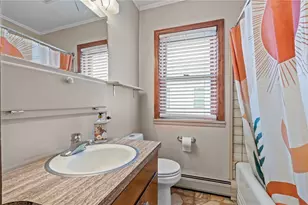 128 Warwick Rd, Pawtucket, RI 02861 - Photo 24