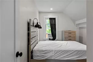 31 Slocum St, Newport, RI 02840 - Photo 18