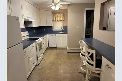 18 Villa Nova Street, Woonsocket, RI 02895 - Photo 2
