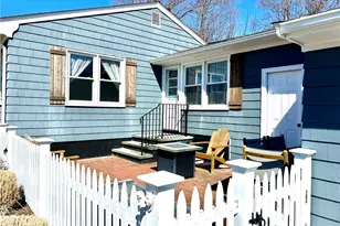 83 Friendship St, East Greenwich, RI 02818 - Photo 4