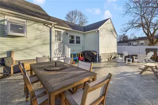 399 Brown St, East Providence, RI 02914 - Photo 30