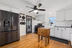 399 Brown St, East Providence, RI 02914 - Photo 8