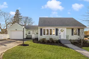 399 Brown St, East Providence, RI 02914 - Photo 2