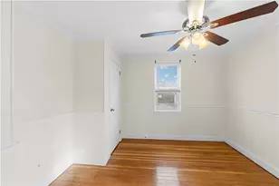 596 Metacom Ave, Warren, RI 02885 - Photo 12