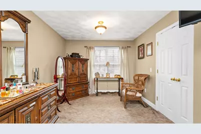 9 Kenneth Avenue, Warwick, RI 02886 - Photo 14