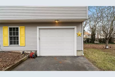 9 Kenneth Avenue, Warwick, RI 02886 - Photo 36