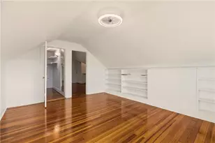 31 Bayside Ave, Newport, RI 02840 - Photo 14