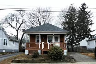 35 Transit St, Warwick, RI 02889 - Photo 1