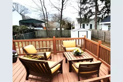 35 Transit Street, Warwick, RI 02889 - Photo 8