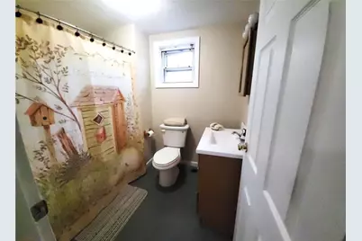 35 Transit Street, Warwick, RI 02889 - Photo 18