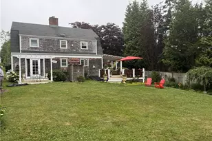 7 Blvd East Blvd, Middletown, RI 02842 - Photo 34