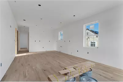 86 Lynch Street, Providence, RI 02908 - Photo 2