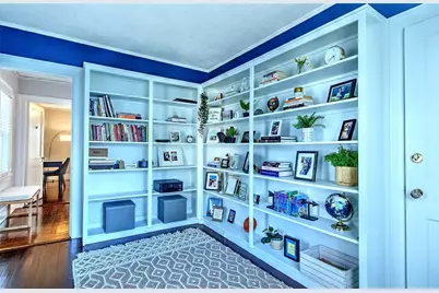 7 Angell Court, Providence, RI 02906 - Photo 32