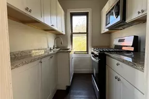 49 Lynch St, Providence, RI 02908 - Photo 1