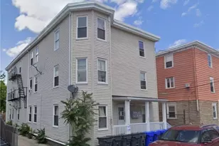 121 Tell St, Providence, RI 02909 - Photo 10