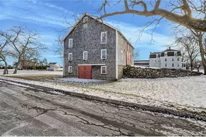 2967 East Main Road, Portsmouth, RI 02871 - Photo 20