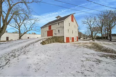 2967 East Main Road, Portsmouth, RI 02871 - Photo 32