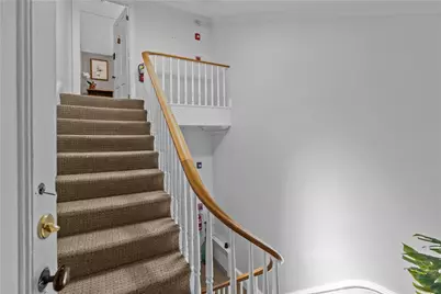 4 Red Cross Avenue #4, Newport, RI 02840 - Photo 4