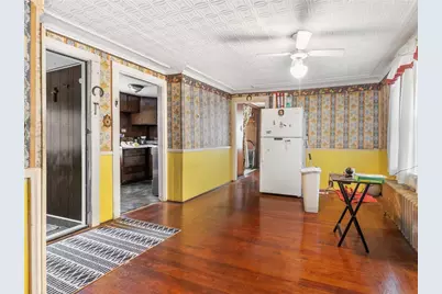 15 Knight Street, Woonsocket, RI 02895 - Photo 4