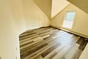 201 Oakland Ave, Providence, RI 02908 - Photo 6