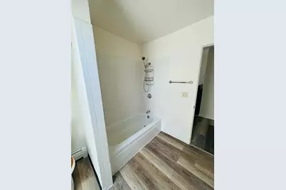 201 Oakland Avenue #3, Providence, RI 02908 - Photo 4