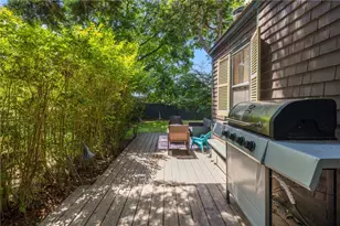 37 Concord Dr, Middletown, RI 02842 - Photo 22