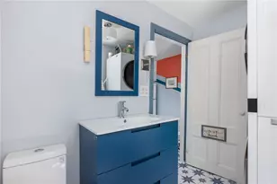 37 Concord Dr, Middletown, RI 02842 - Photo 12