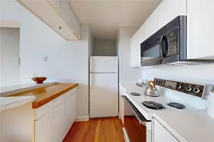 10 East St, Providence, RI 02906 - Photo 14