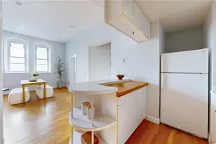 10 East St, Providence, RI 02906 - Photo 16