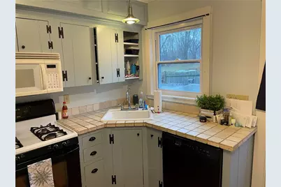 11 Braman Street #1, Newport, RI 02840 - Photo 4