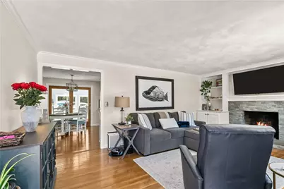 60 Knollwood Circle, North Kingstown, RI 02852 - Photo 2