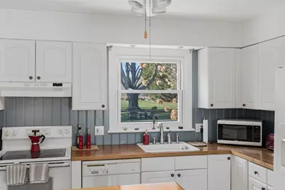 415 Wapping Road, Portsmouth, RI 02871 - Photo 26