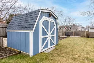 54 Ansonia Rd, Warwick, RI 02889 - Photo 30