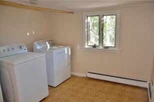 15 Halsey St, Newport, RI 02840 - Photo 28