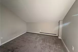 49 Trenton St, Providence, RI 02906 - Photo 12