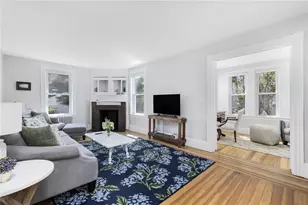 10 Eustis Ave, Newport, RI 02840 - Photo 8