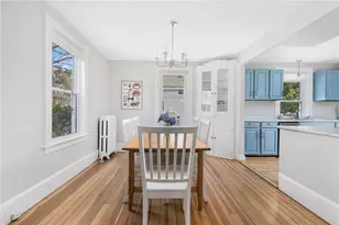 10 Eustis Ave, Newport, RI 02840 - Photo 12