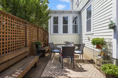 10 Eustis Avenue, Newport, RI 02840 - Photo 38