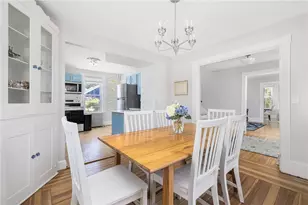 10 Eustis Ave, Newport, RI 02840 - Photo 14