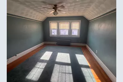 26 Callender Avenue, East Providence, RI 02914 - Photo 10