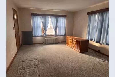 26 Callender Avenue, East Providence, RI 02914 - Photo 6