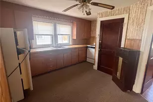 26 Callender Ave, East Providence, RI 02914 - Photo 2