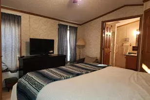 27 Woodward Rd, Lincoln, RI 02865 - Photo 14