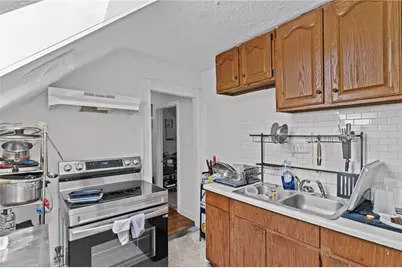 36 Eudora Street, Providence, RI 02903 - Photo 32