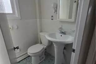 292 Pleasant St, East Providence, RI 02916 - Photo 8