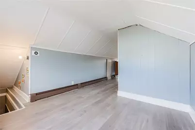 1187 Broadway, East Providence, RI 02914 - Photo 32