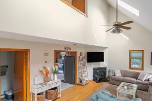 26 Charlene Ave, Westerly, RI 02891 - Photo 10