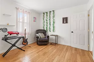 64 Brookdale Blvd, Pawtucket, RI 02861 - Photo 18