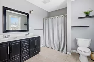 64 Brookdale Blvd, Pawtucket, RI 02861 - Photo 14